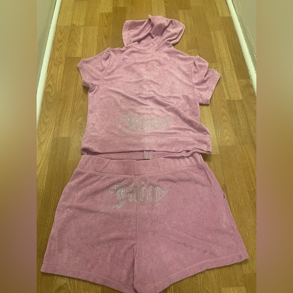 New Juicy Couture 2 Piece Velour Hoodie & Shorts Set Hot Pink Size L Retail NWT - Picture 6 of 6